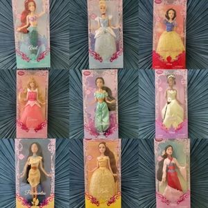 NEW Lot of nine Disney princesses